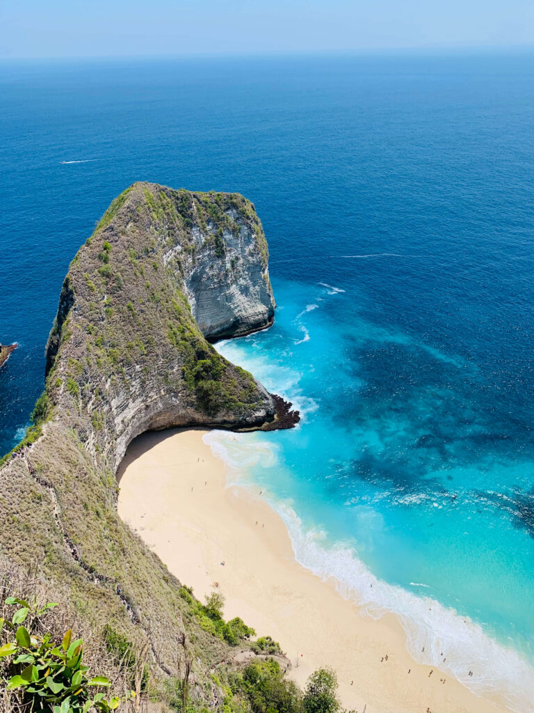 Visiting Kelingking beach at Nusa Penida with Family