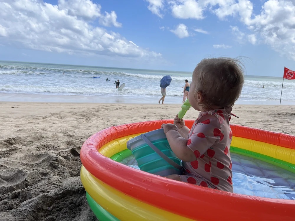 Inflatable pool for the beach in Bali