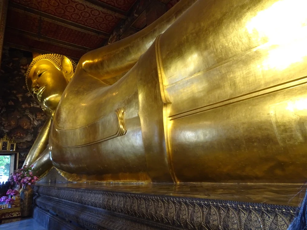 Enjoying a temple in Chiang Mai with kids