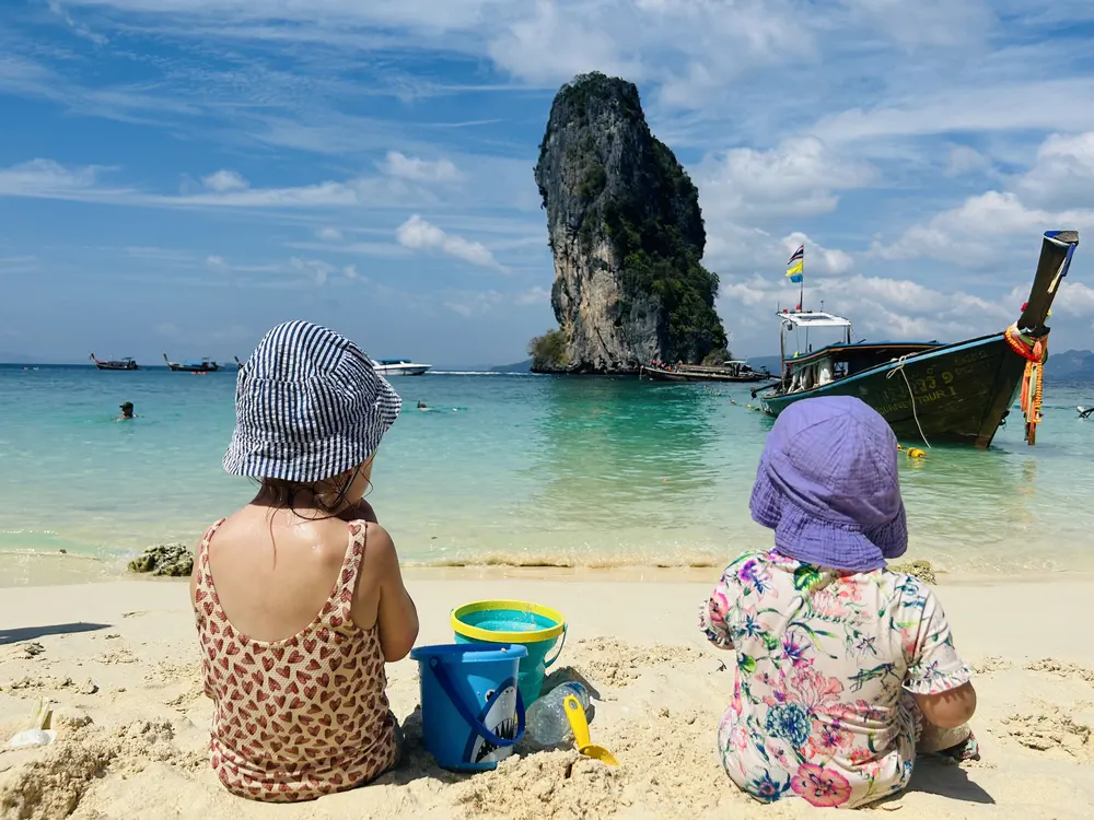 Eilandtocht vanuit Ao Nang met kinderen in Thailand