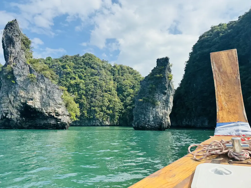 Boot trip naar een eiland vanaf Phuket met kinderen