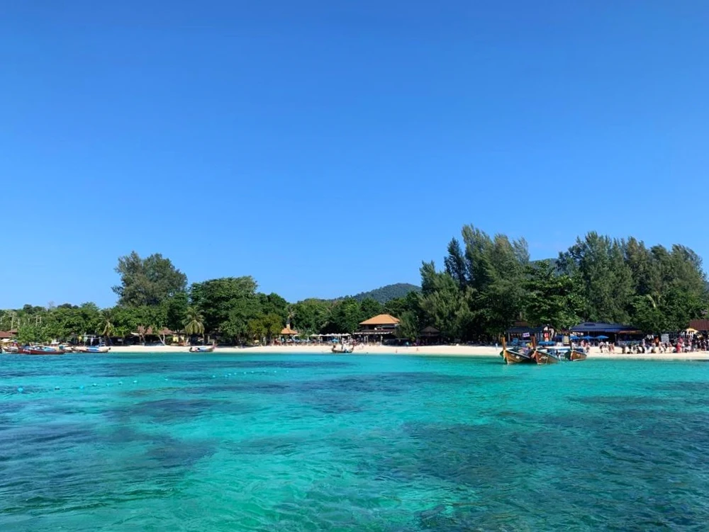 View during an island trip from Koh Lanta with kids