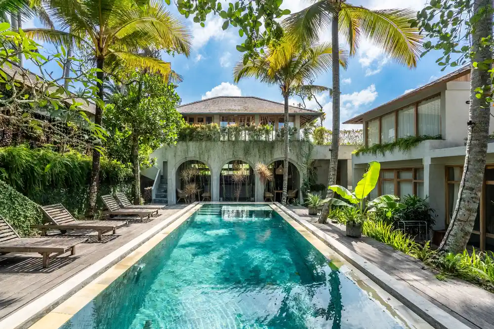 exterior view of Ubud Terrace family-friendly hotel in central Ubud Bali