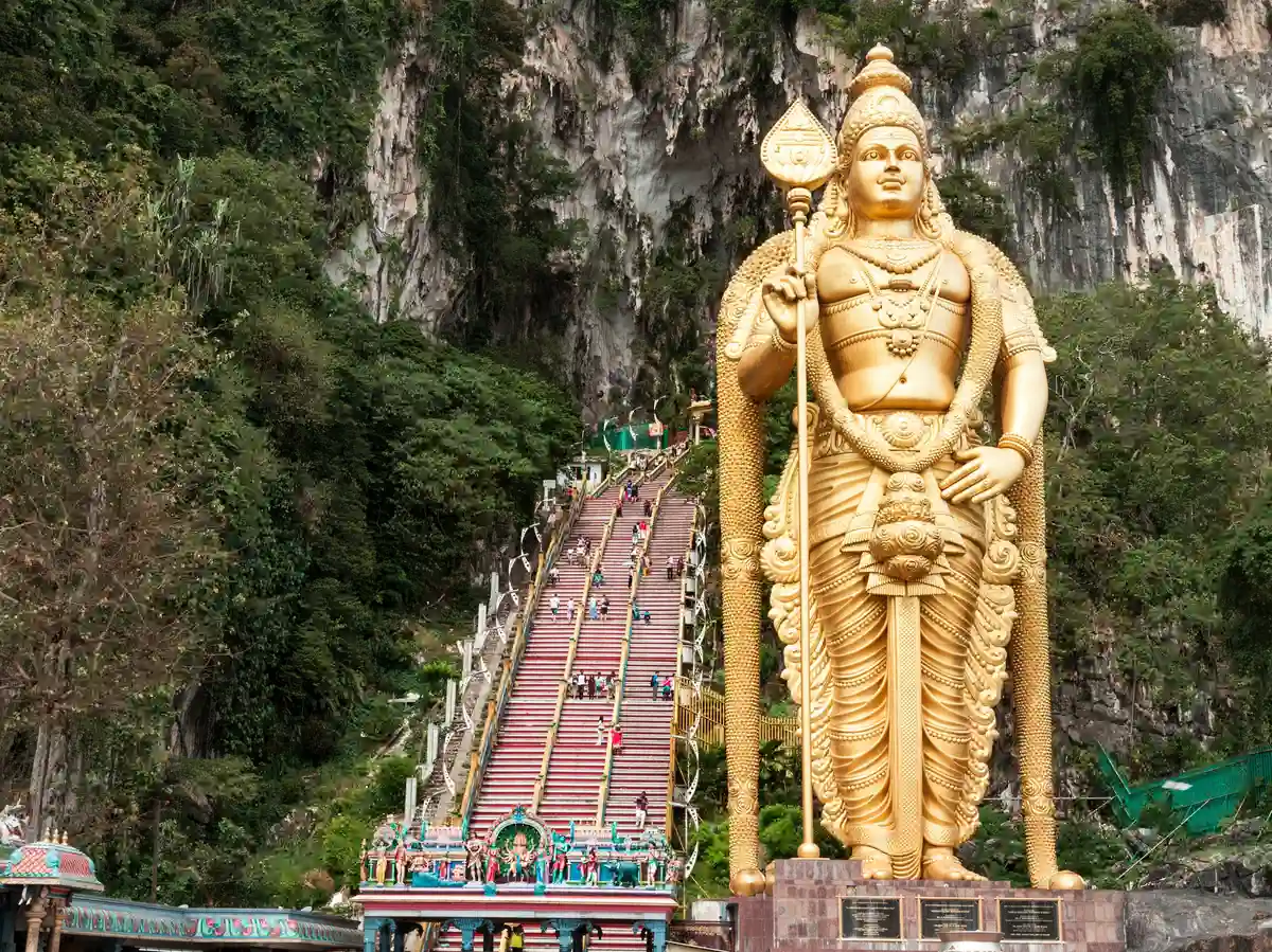 Visiting Batu caves with kids in Kuala Lumpur