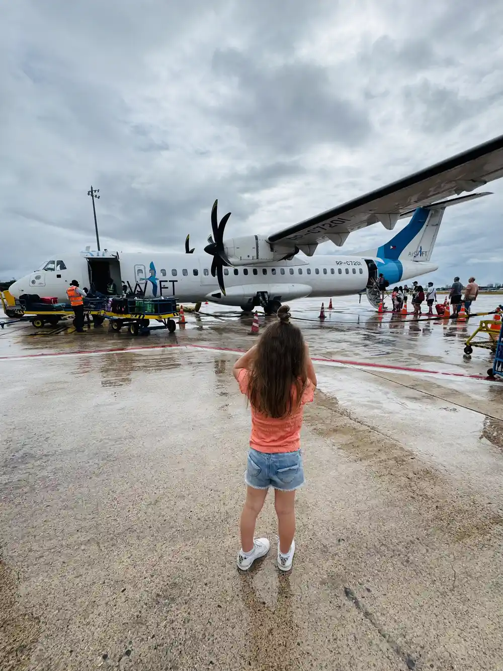 Family traveling through the Philippines with domestic flights